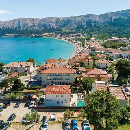 Semesterbostad Velvet